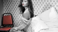 Woman lips brunettes eliza dushku selective coloring