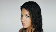 Woman lips green eyes brunettes freckles evangeline lilly