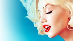 Woman lips gwen stefani blondes