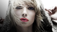 Woman lips Jaime Pressly faces queen blondes blue eyes