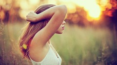 Woman lips sunlight brunettes nipples through clothing