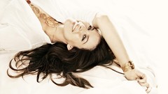 Woman Liv Tyler Actress lying down