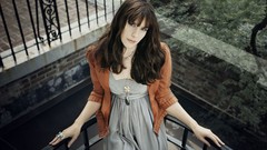 Woman Liv Tyler faces Actress brunettes