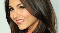 Woman Los Angeles victoria justice brown eyes brunettes models