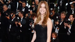 Woman lost blue eyes brunettes models cannes premiere barbara 