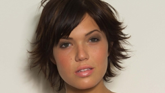 Woman mandy moore Celebrity