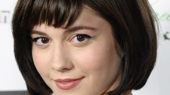 Woman mary elizabeth winstead