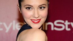 Woman mary elizabeth winstead