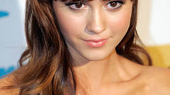 Woman mary elizabeth winstead