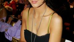 Woman mary elizabeth winstead