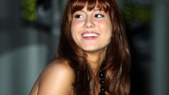 Woman mary elizabeth winstead