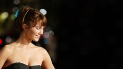 Woman mary elizabeth winstead