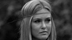 Woman May blue eyes brunettes models bar refaeli