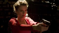 Woman melanie laurent Inglorious