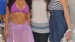 Woman michelle trachtenberg kim