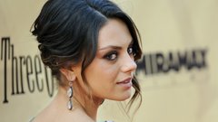 Woman mila kunis Actress