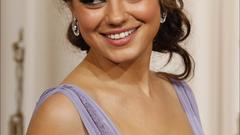 Woman mila kunis Actress