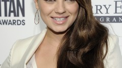Woman mila kunis Actress