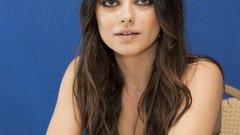 Woman mila kunis Actress