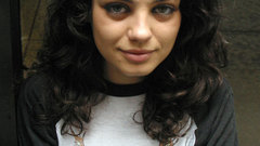 Woman mila kunis Actress