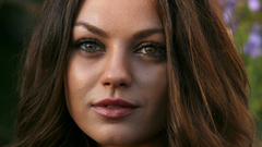 Woman mila kunis Actress