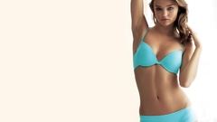 Woman miranda kerr models