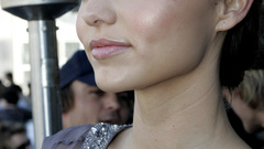 Woman miranda kerr models