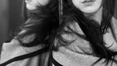 Woman mirrors lena meyer-landrut