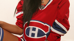 Woman Misa Campo hockey