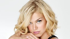 Woman models adrianne palicki