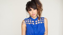 Woman models alie layus