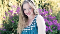 Woman models amanda seyfried