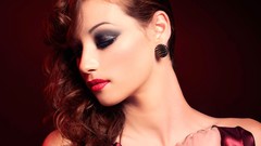 Woman models Anna Shvartz