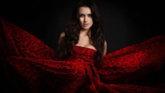 Woman models brunettes