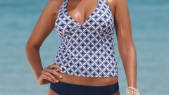 Woman models carla ossa