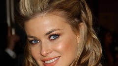 Woman models Carmen Electra