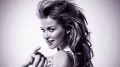 Woman models Carmen Electra