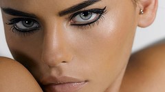 Woman models daniela freitas