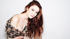 Woman models Daria Ba Boom Models