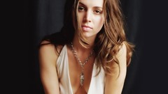 Woman models eliza dushku