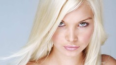 Woman models Franziska Facella