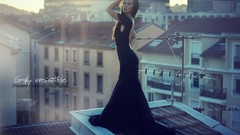 Woman models Frederic Noyon