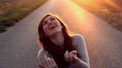 Woman models Hannah Biermann