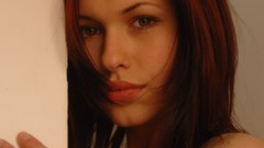 Woman models Iga Wyrwal