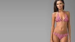 Woman models Jennifer Lamiraqui