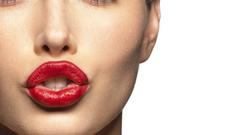 Woman models Jessica Biel