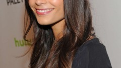Woman models Jordana Brewster