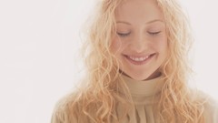 Woman models kate hudson