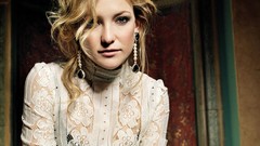 Woman models kate hudson