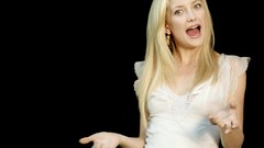 Woman models kate hudson